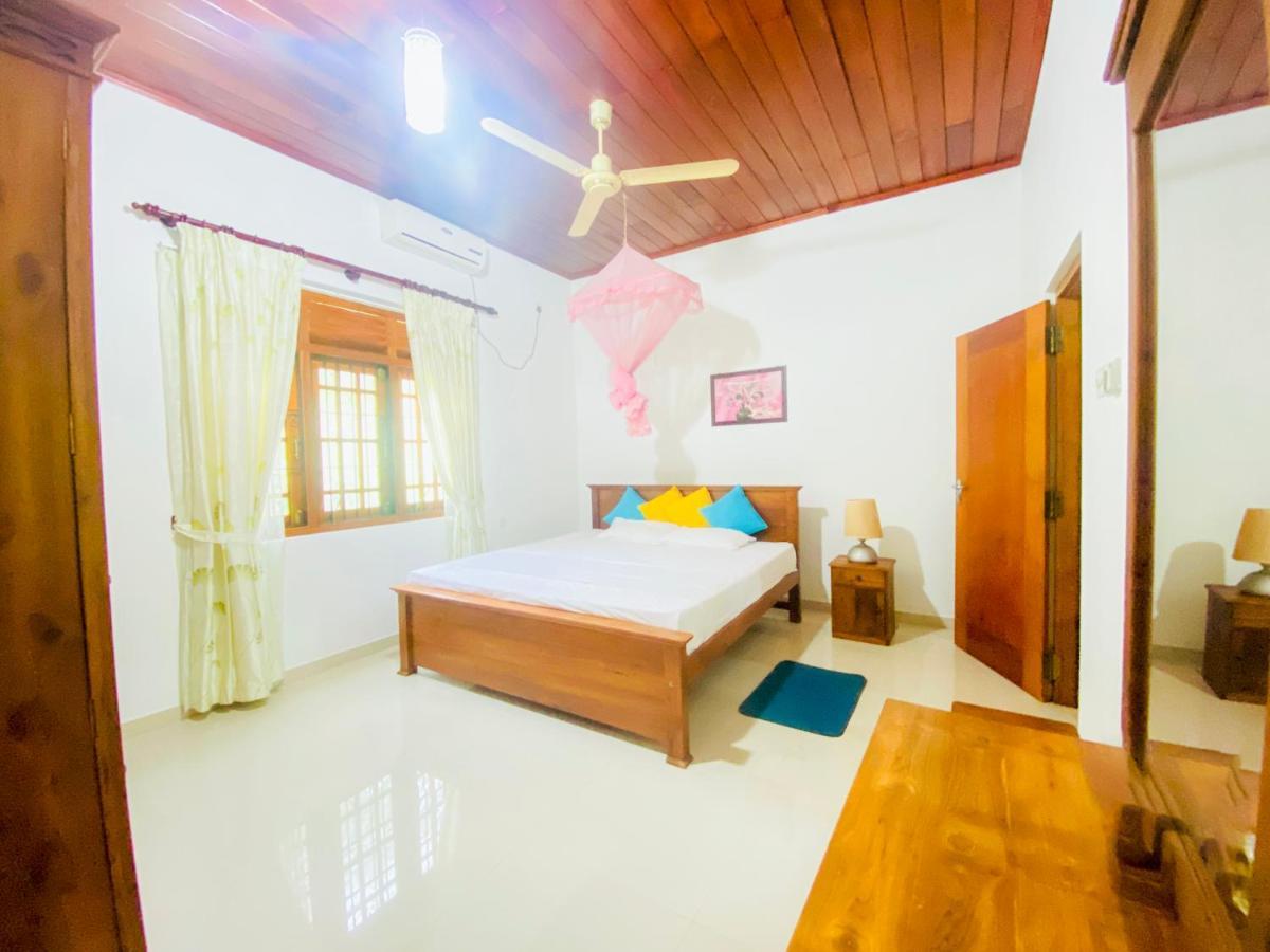 Lumbini Villa Μπεντότα Εξωτερικό φωτογραφία